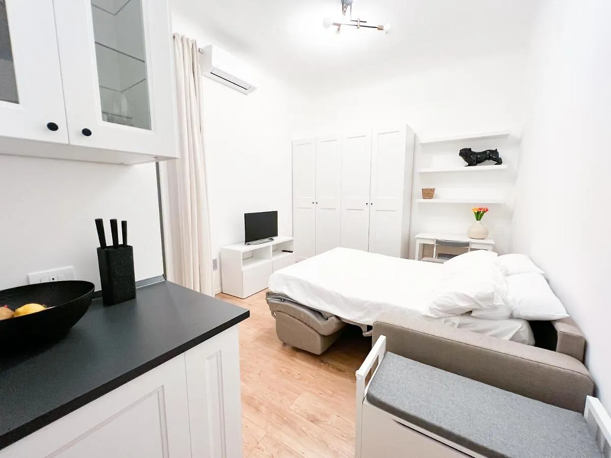 Hsl Apartments - Mambretti 12 Milan 0*,  Italy